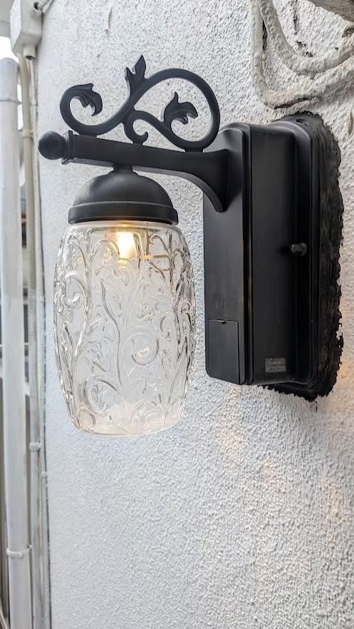 鷺宮テラス201号室 外灯です