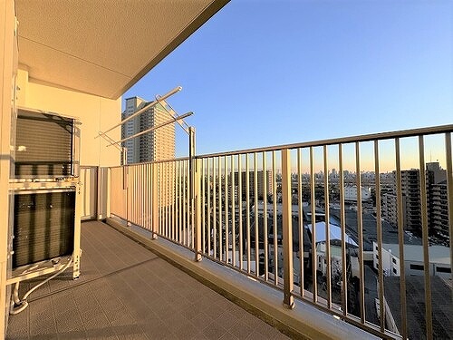 ビー・サイト バルコニー　※前回募集時2024年1月の写真