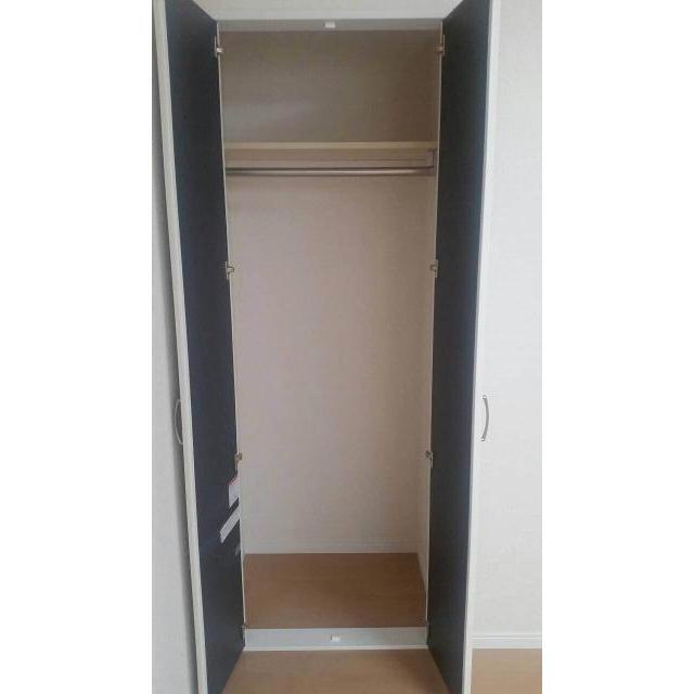 フラット城山 収納