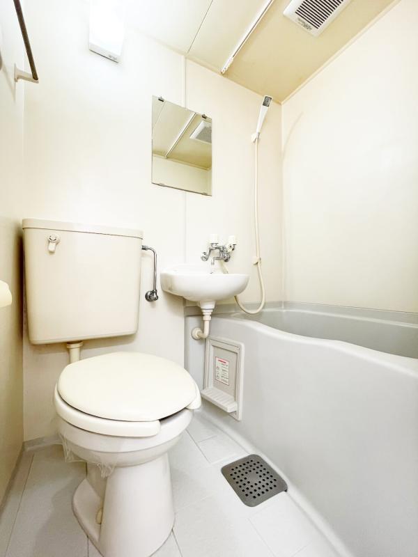 メゾンさくら 玄関