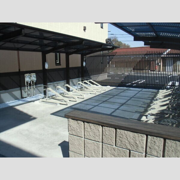 ブリエ　Ⅰ 駐輪場