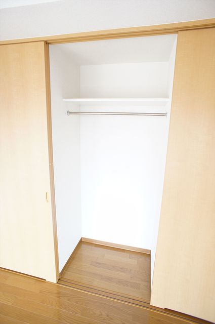 マリンパレス登戸0305号室 クローゼット
