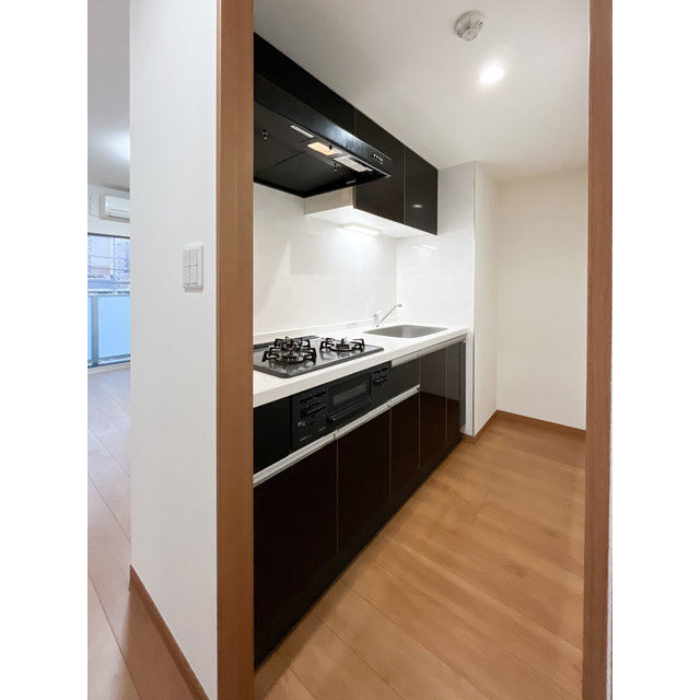 ＧＲＡＮ　ＰＡＳＥＯ舎人0301号室 キッチン