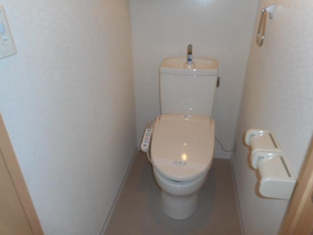 コーポ・リバーレイン シャワー付トイレ