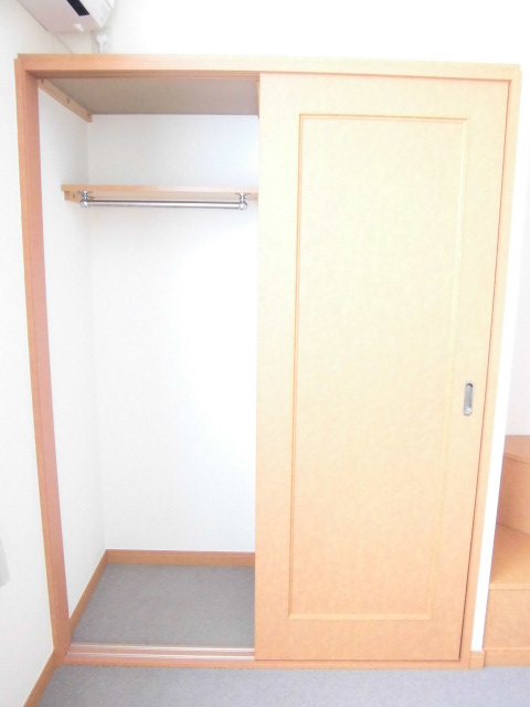 レオパレス山王下 クローゼットついてます