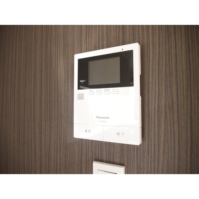 吉田邸 AA号室 モニター付きインターホン♪