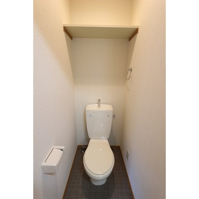 プリマヴェーラ201号室 内観