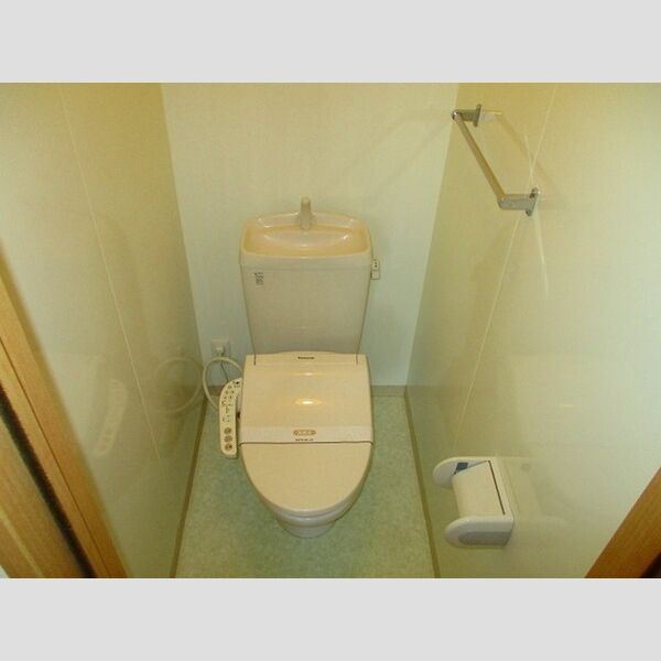 アンソレイエ　西館 温水洗浄暖房便座