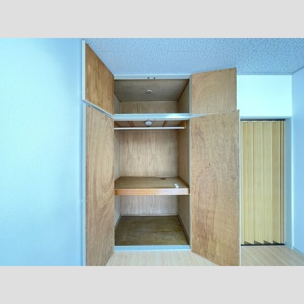 シーサイド金沢104号室 収納