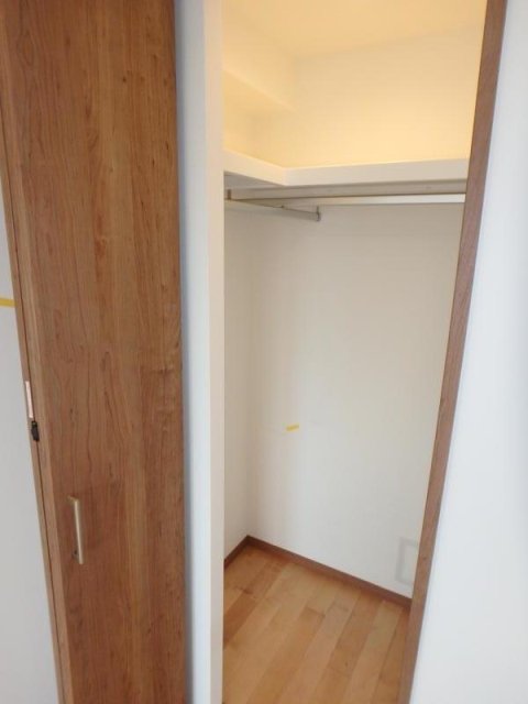 川口ガーデンハウス クローゼット