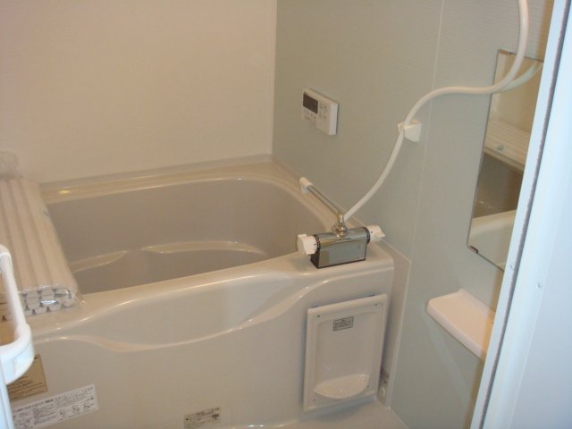 グレイシャス”Ｎ”202号室 バス