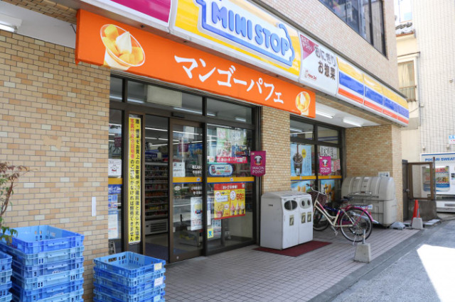 ワコーレ千住B棟3階 ミニストップ千住仲町店