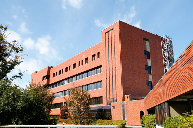 サンモールＭＡＲＵＨＡＲＡ1階 日野市役所