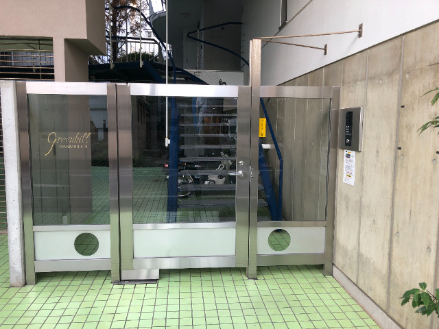 グリーンヒル鷹番410号室 エントランス