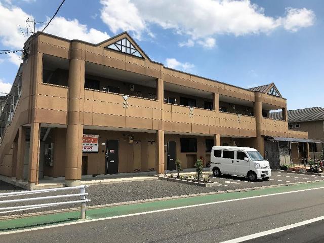 マスターピース202号室 外観写真（昼）