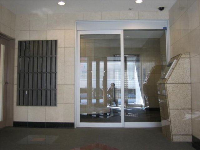 パークウェル神田ＥＡＳＴ エントランス