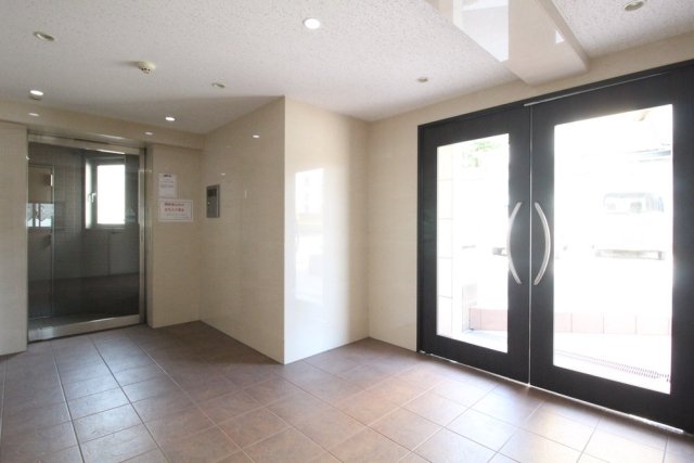 ライジングプレイス上板橋4階 エントランス