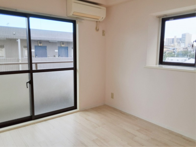 コスモリード国分寺 内観