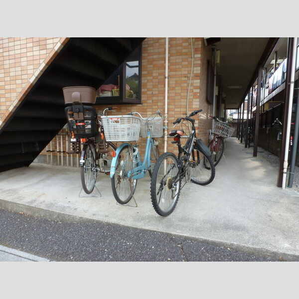 コーワコーポ　1号館 駐輪場