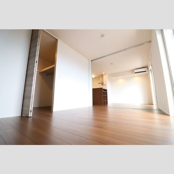 エクセル・TM302号室 洋室