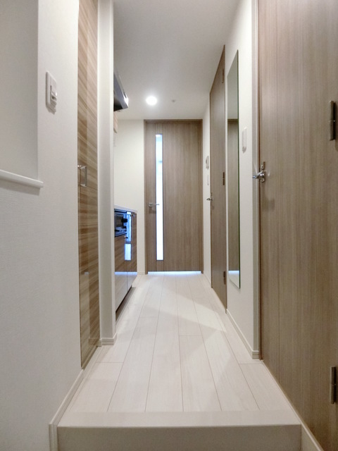 ガーラ大井町グランドステージ 人感センサー付玄関照明