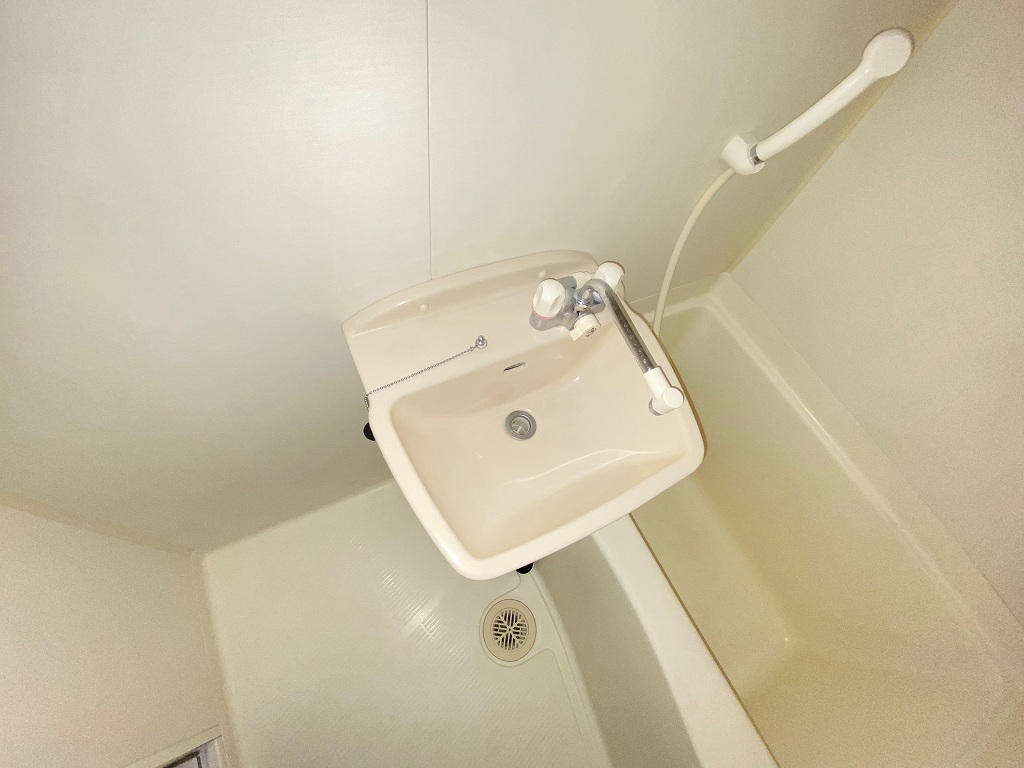 レオパレス桜 内観