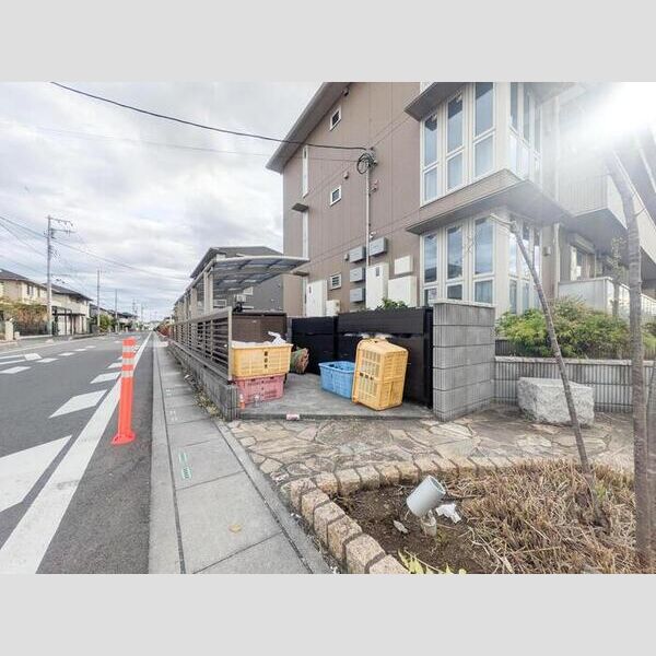 ロイジェントパークス レイクタウン Ⅱ　A ゴミステーション