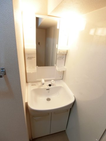 アクイール・セイザン 洗面