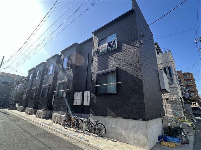 ＳＩＺＺＬＥ　０２2階 外観
