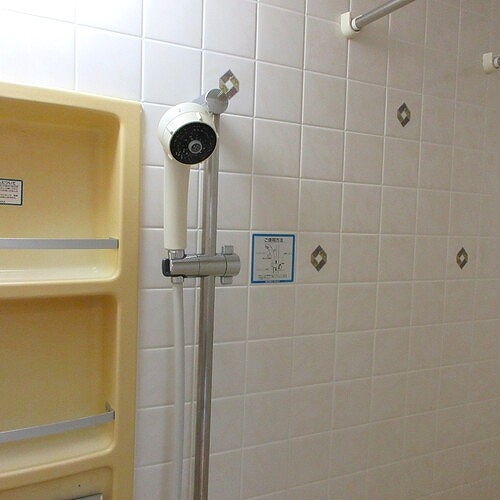 レクセルプラザ本厚木 浴室 シャワー　※2024年11月撮影時