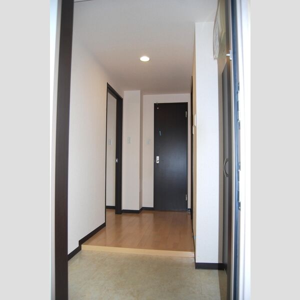 ガーデンコート 玄関