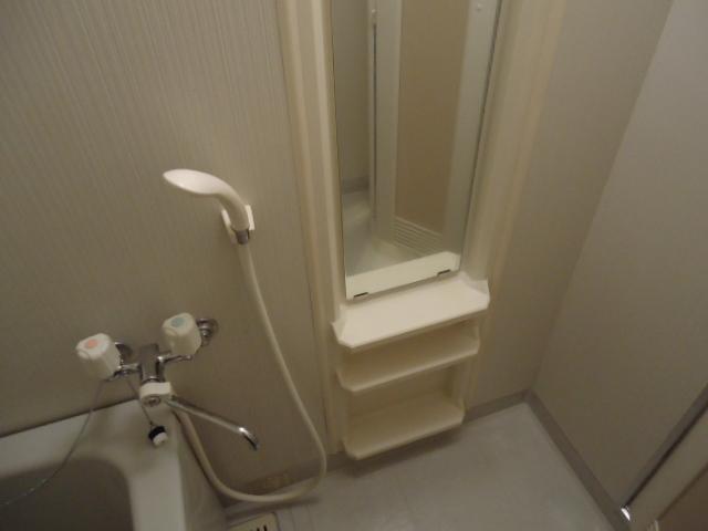 グランディール茅ヶ崎305号室 バス