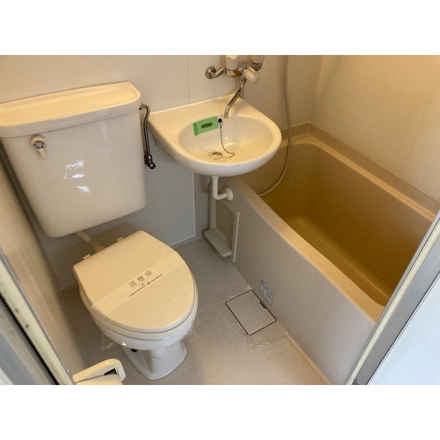 オリーブ213号室 内観