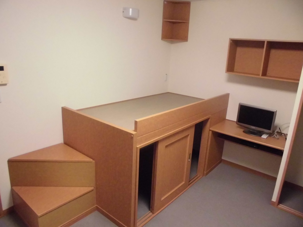 レオパレスクライネシュロス216号室 寝室