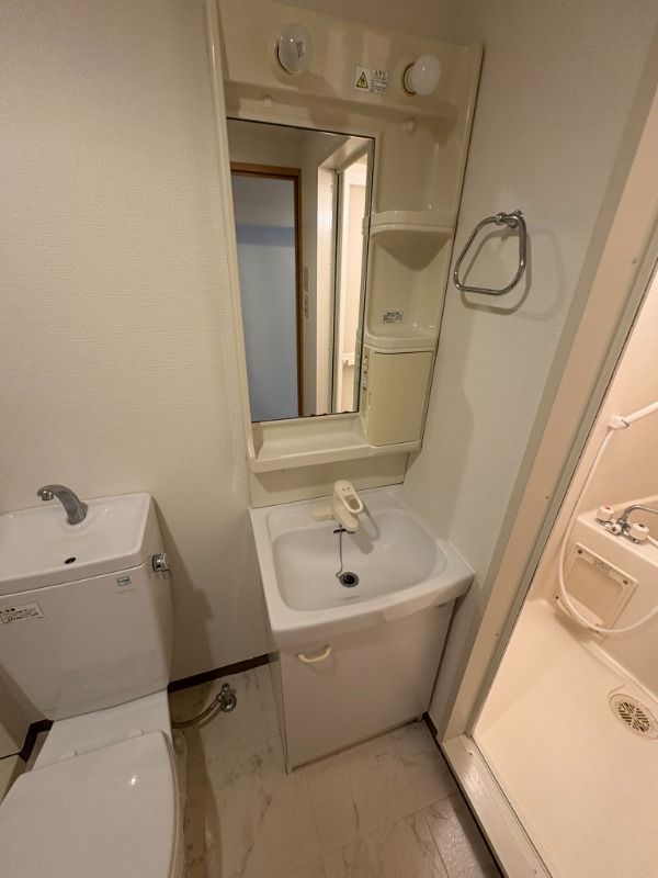 グランシャルム葛西(F-066)2階 洗面所