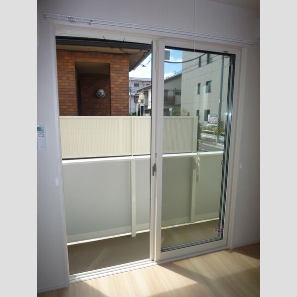 アヴェニール101号室 テラス