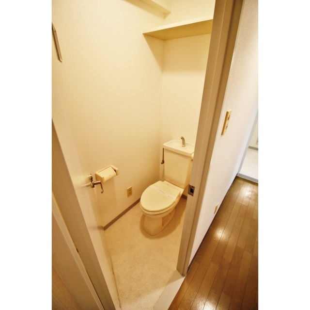 MOMO12千葉中央401号室 内観