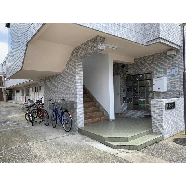 赤芝ハイツ 外観