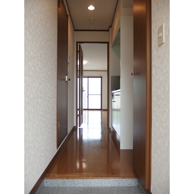 アムール Rose 玄関