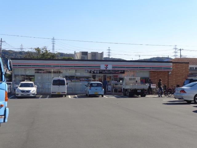 リッシュモント302号室 セブンイレブン日野豊田２丁目店まで230ｍ