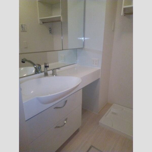 ノワイエⅡ 洗髪洗面化粧台