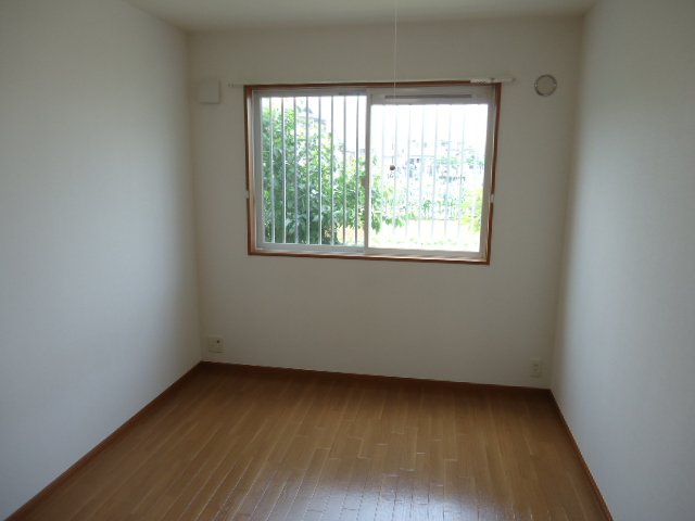 サンモール湘南 洋室