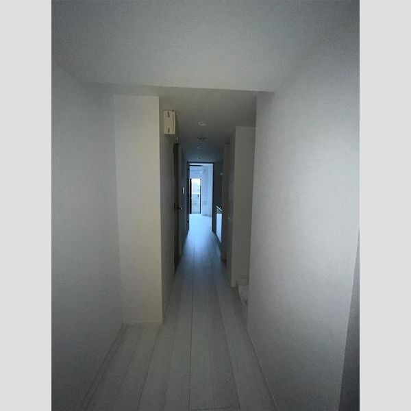 HY`s MAXIV立川錦町505号室 玄関