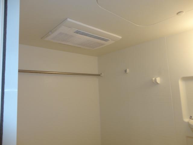 コンフォース光101号室 浴室乾燥機