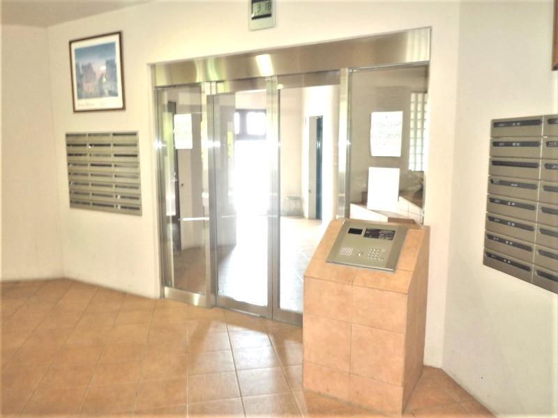 オリーブウェイ エントランス