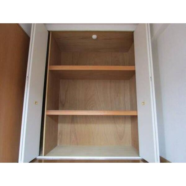 グランシャリオ 収納