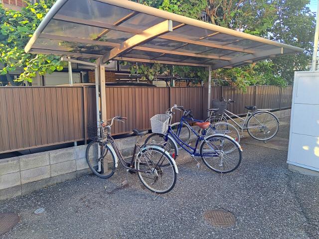 ストゥーディオ3階 部屋その他