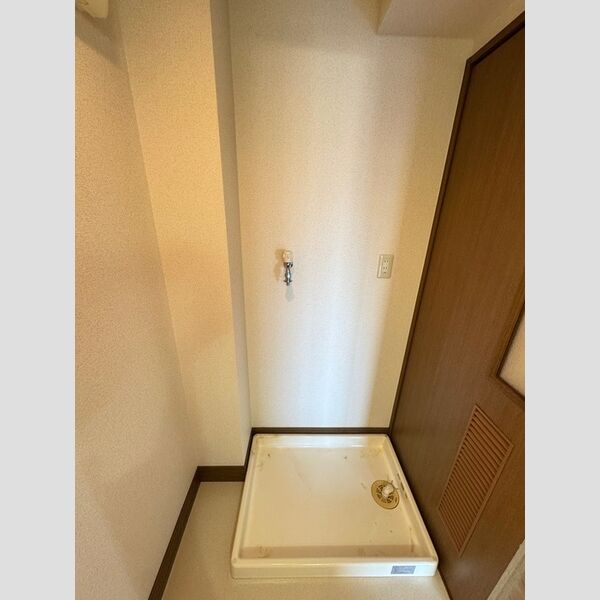 ハイビジョン304号室 室内洗濯機置き場