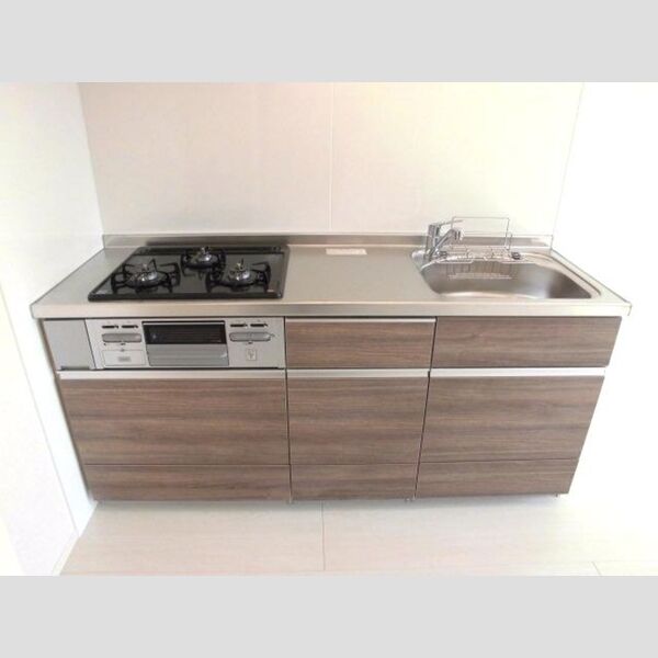 ジョーヌエトワール302号室 システムキッチン