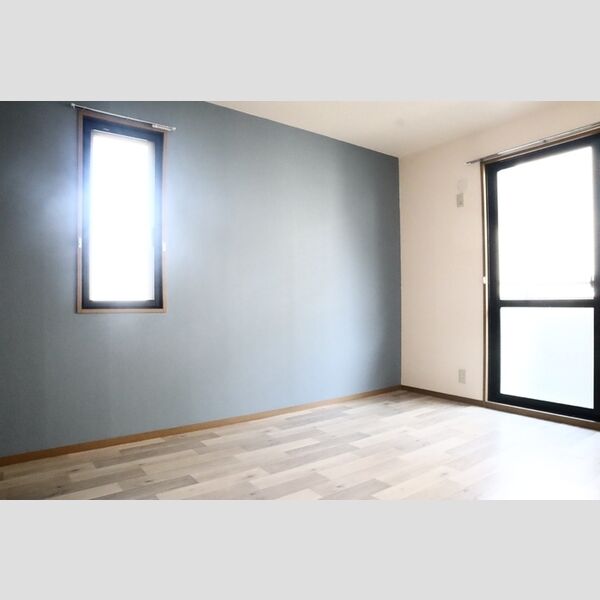 ハイカムールTAKATO101号室 洋室2